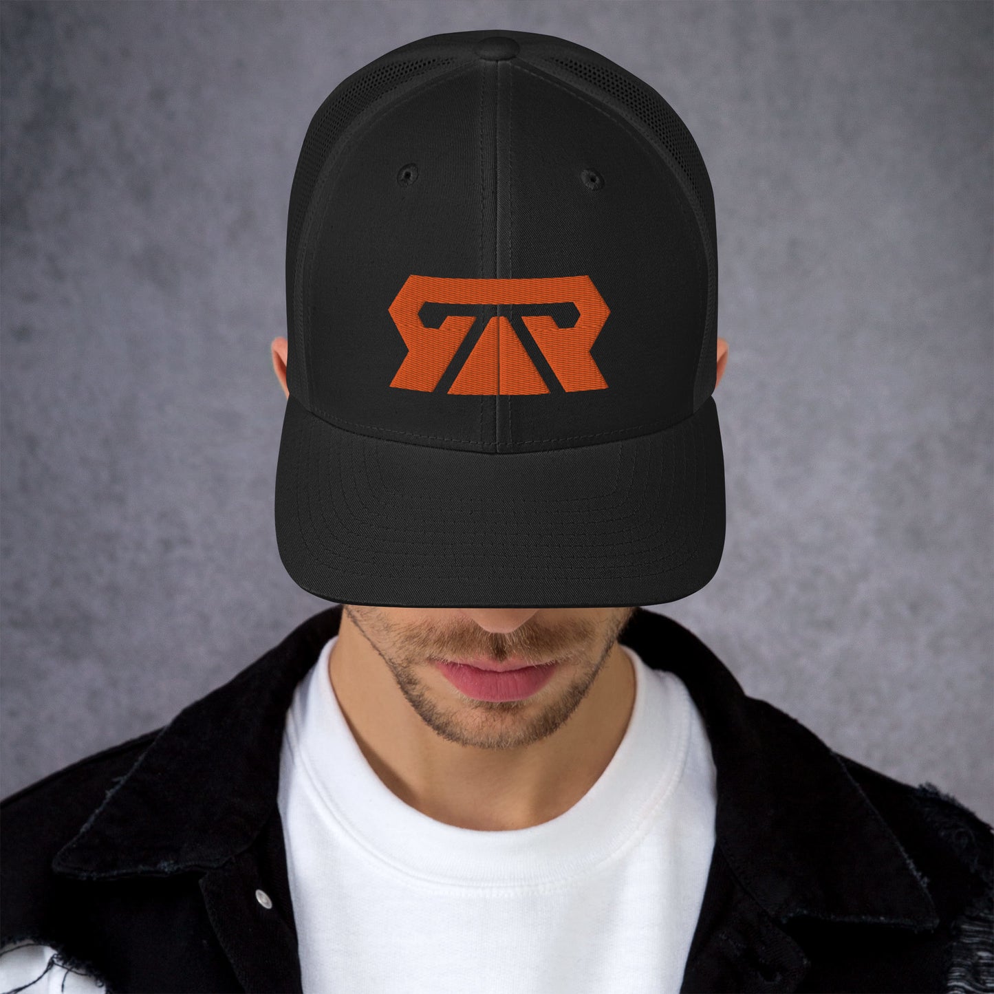 Trucker Cap “Q67 Orange”